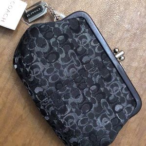 Coach kids lock wallet